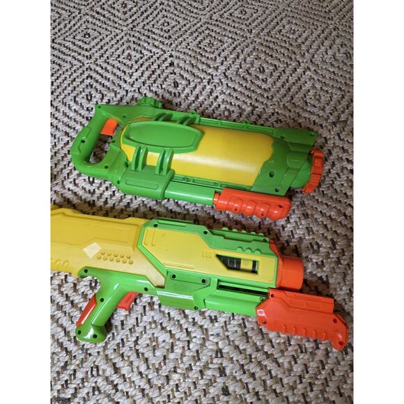 NEW Buzz Bee Toys Water Warriors Air Pressure Gun Water Blaster Outlaw - Picture 15 of 16